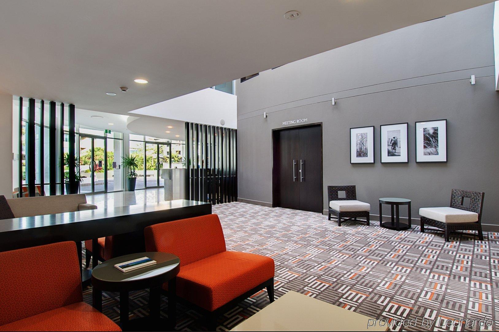 Chancellor Executive Apartments Gold Coast Room photo